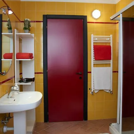 Emy Orta Appartement Pella